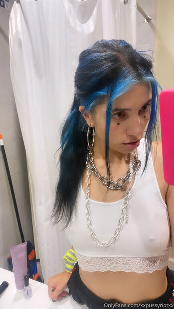 xxpussyriotxx