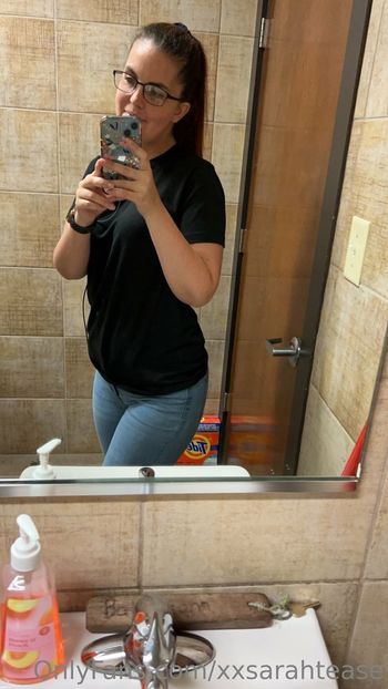 xxsarahtease