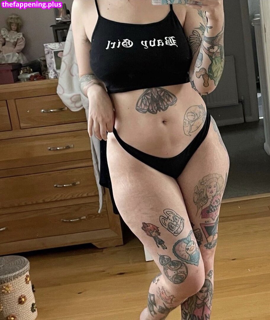 Hampshire / Surrey / chloesmithy / pegasuspills / xboofx / xxxprincess69 Φωτογραφία Γυμνών OnlyFans #11