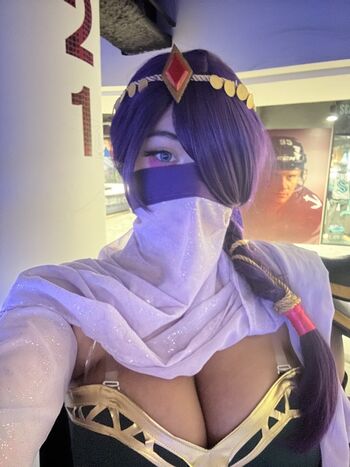 Yana Cosplay