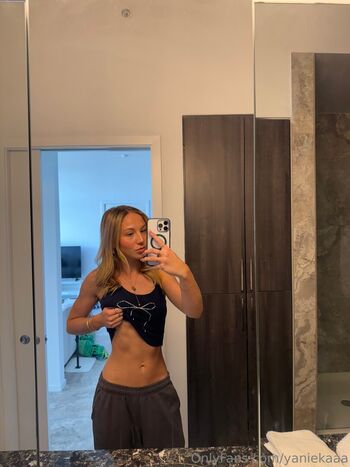 yaniekaaa