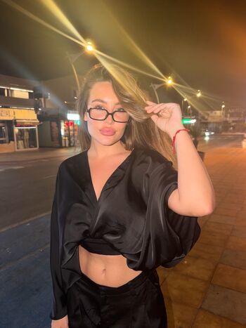 Yasmila Mendeguia
