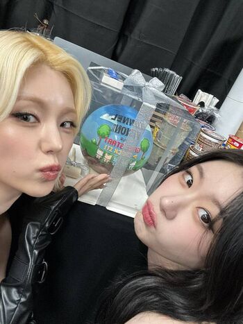 Yeji - ITZY (예지, Hwang Ye-ji)