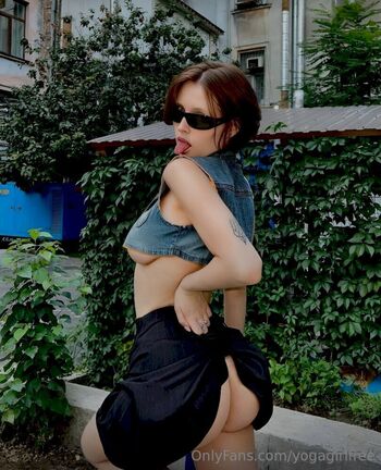 yogagirlfree