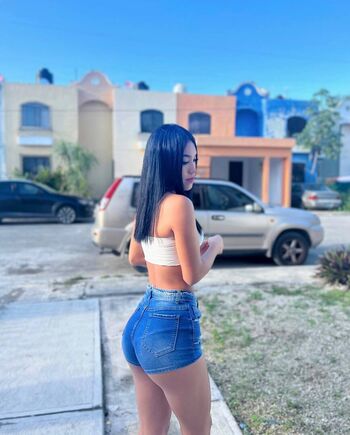 Yole Bae