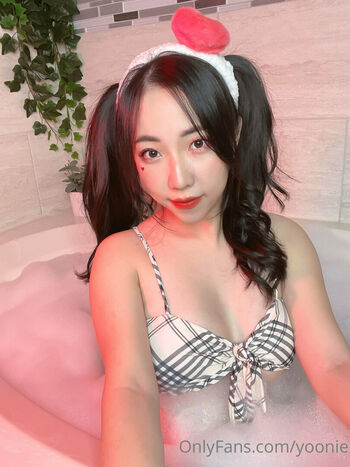 yoonie