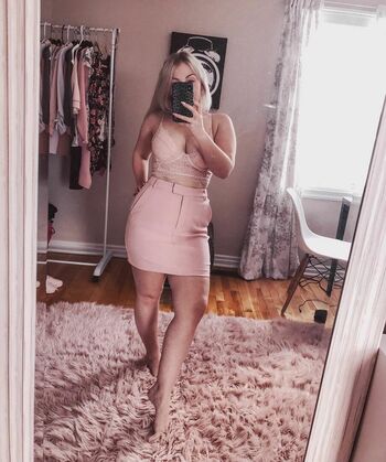 Yourfavblondexxx