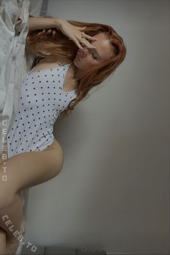 Yourgirl_Romy