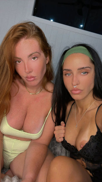 yourlesbianfantasyy