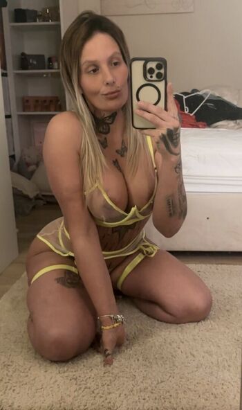 Yummymummy34