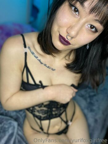 yurifoxgirlfree
