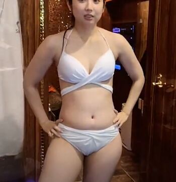 Yurina_jpg