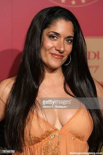 Yvonne DeLaRosa