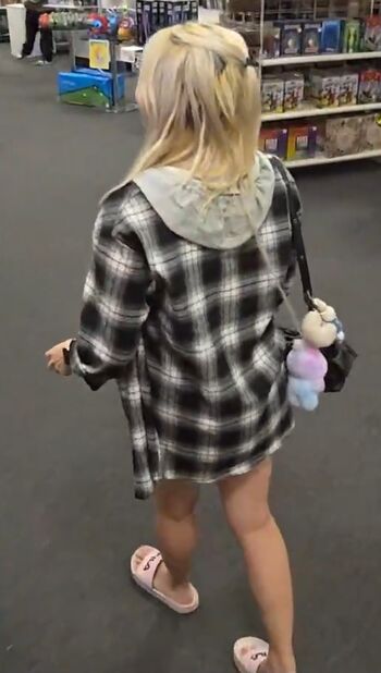 Yvonnie