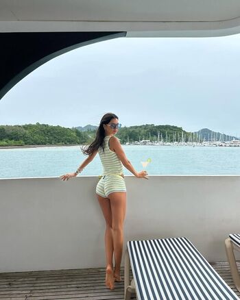 Zaira Nara