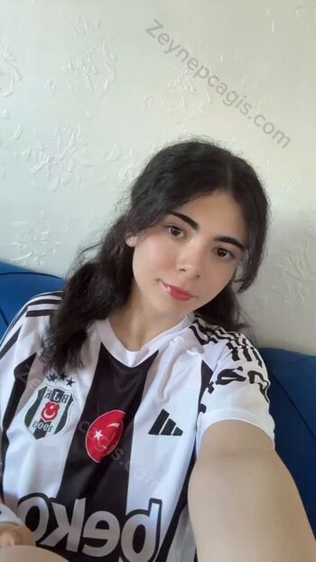 Zeynep Cağış