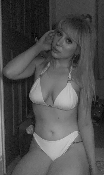 Zoe_lovee