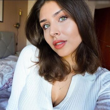 Zoe Matthea