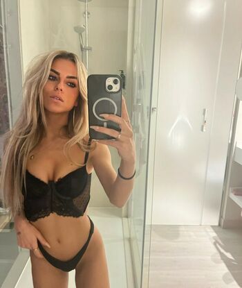 Zoë Tereze