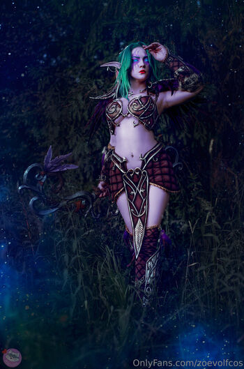 Zoe Volf Cosplay