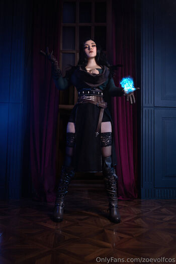 Zoe Volf Cosplay