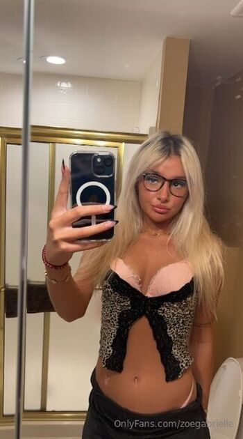 zoegabrielle