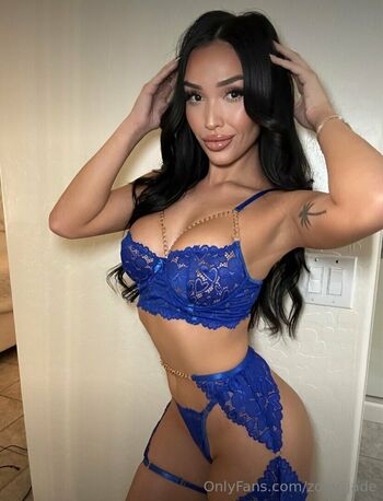 Zoey_Jade
