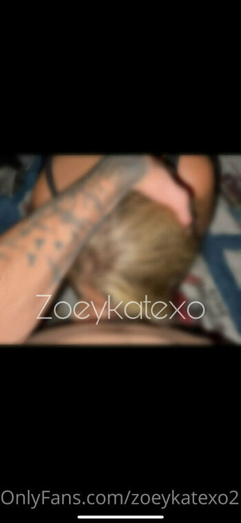 zoeykatexo2