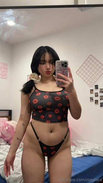 zoeylara