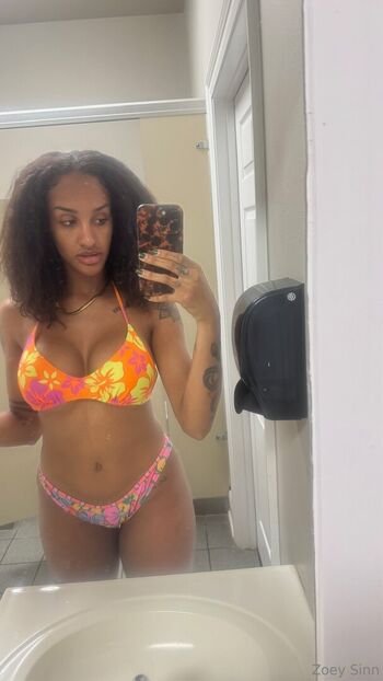 zoeyxsinn