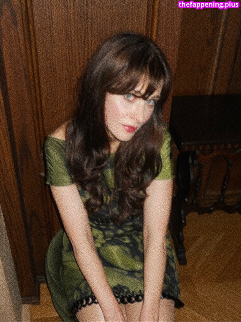 Zooey Deschanel