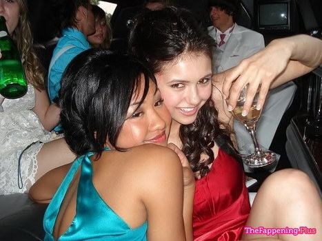 Nina Dobrev