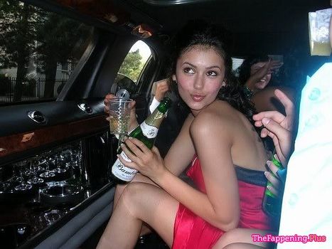 Nina Dobrev