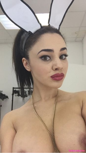 Courtnie Quinlan
